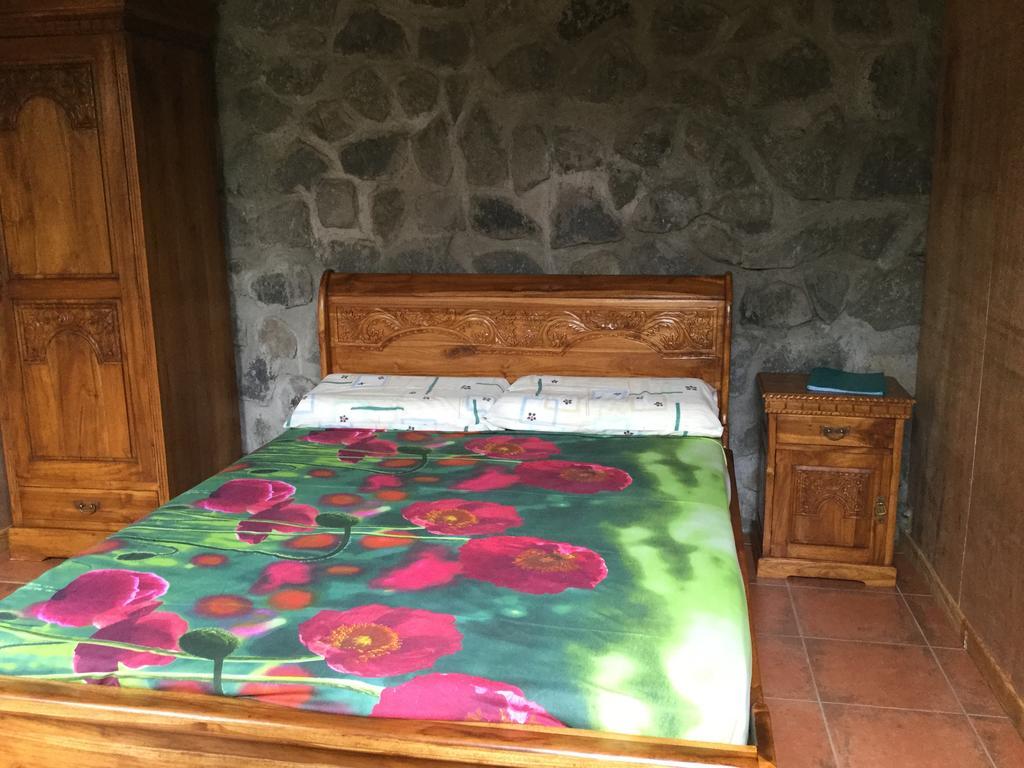 Le Bois Joli Coeur Otel Saint-Benoît Dış mekan fotoğraf